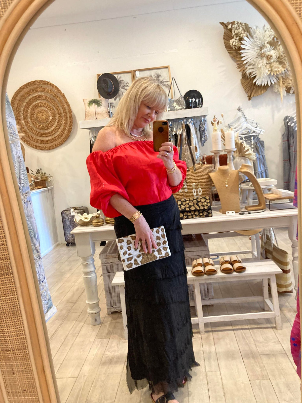 A Simple Black Skirt